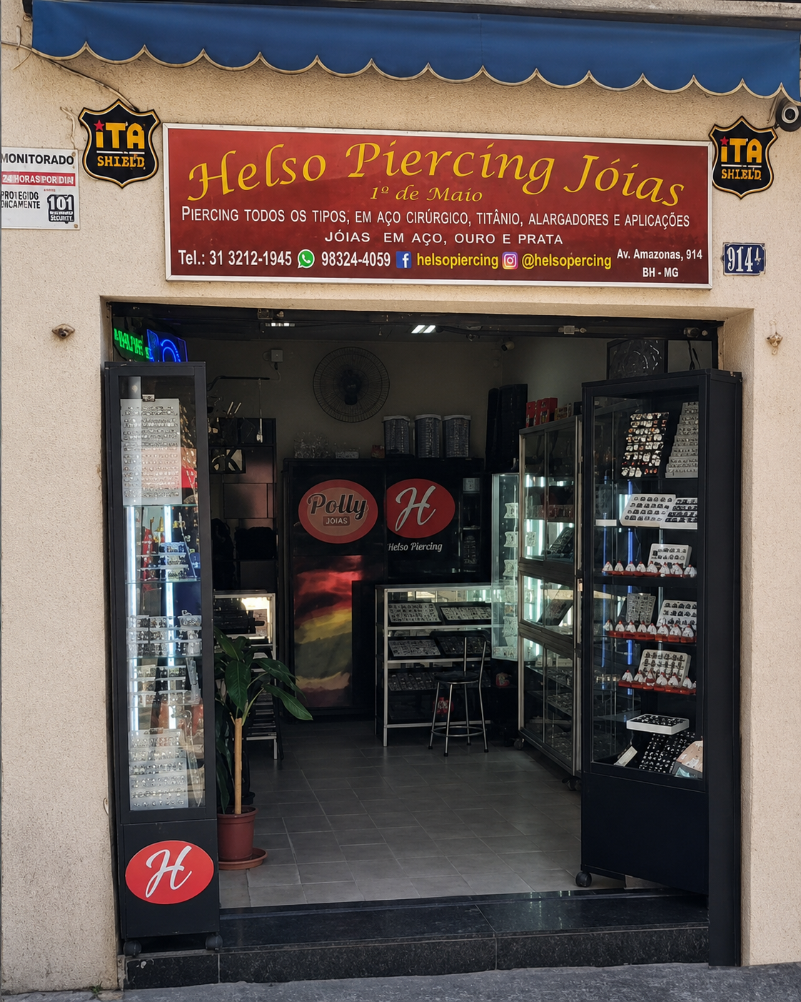 Fachada da loja Helso Piercing